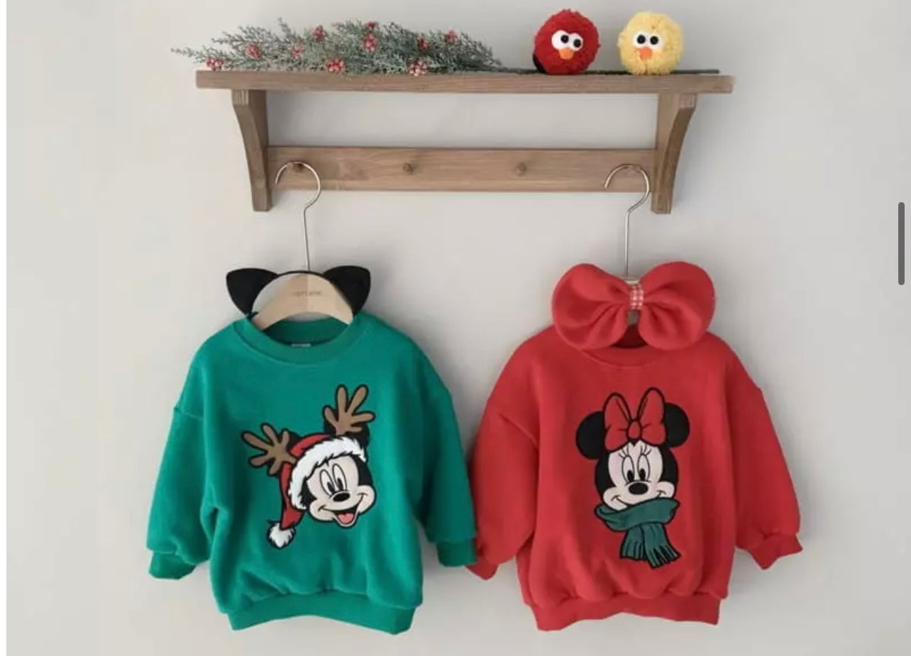 DISNEY CHRISTMAS CREWNECK *Preorder*