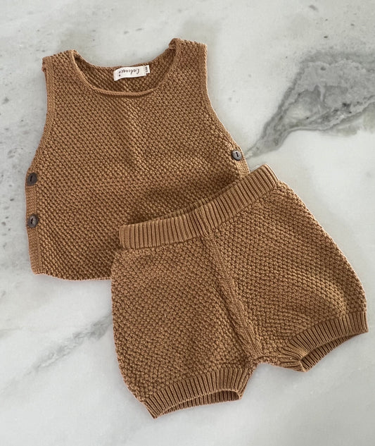 BROWN KNITTED SET