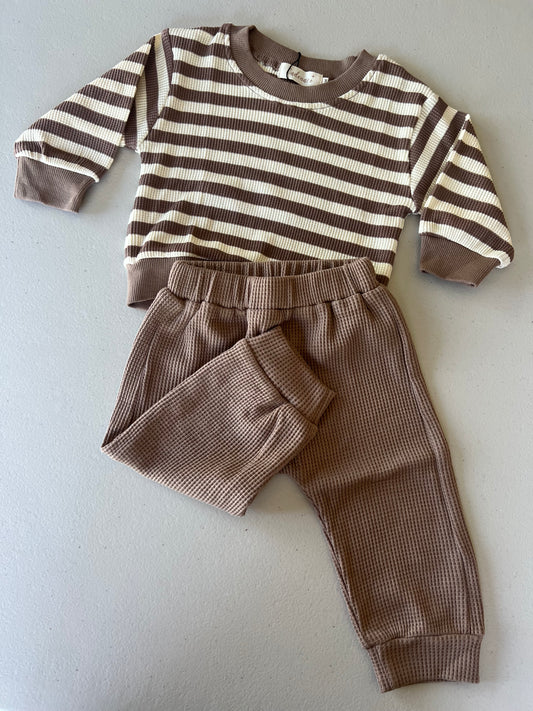 BROWN STRIPPED SET