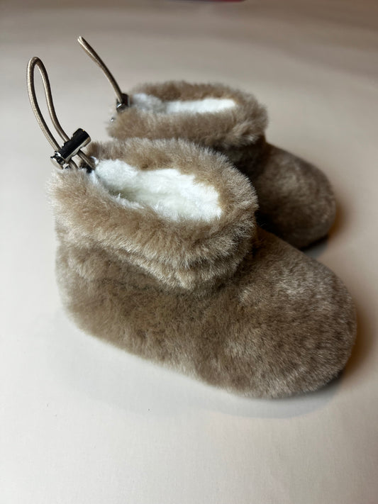 Sherpa boots